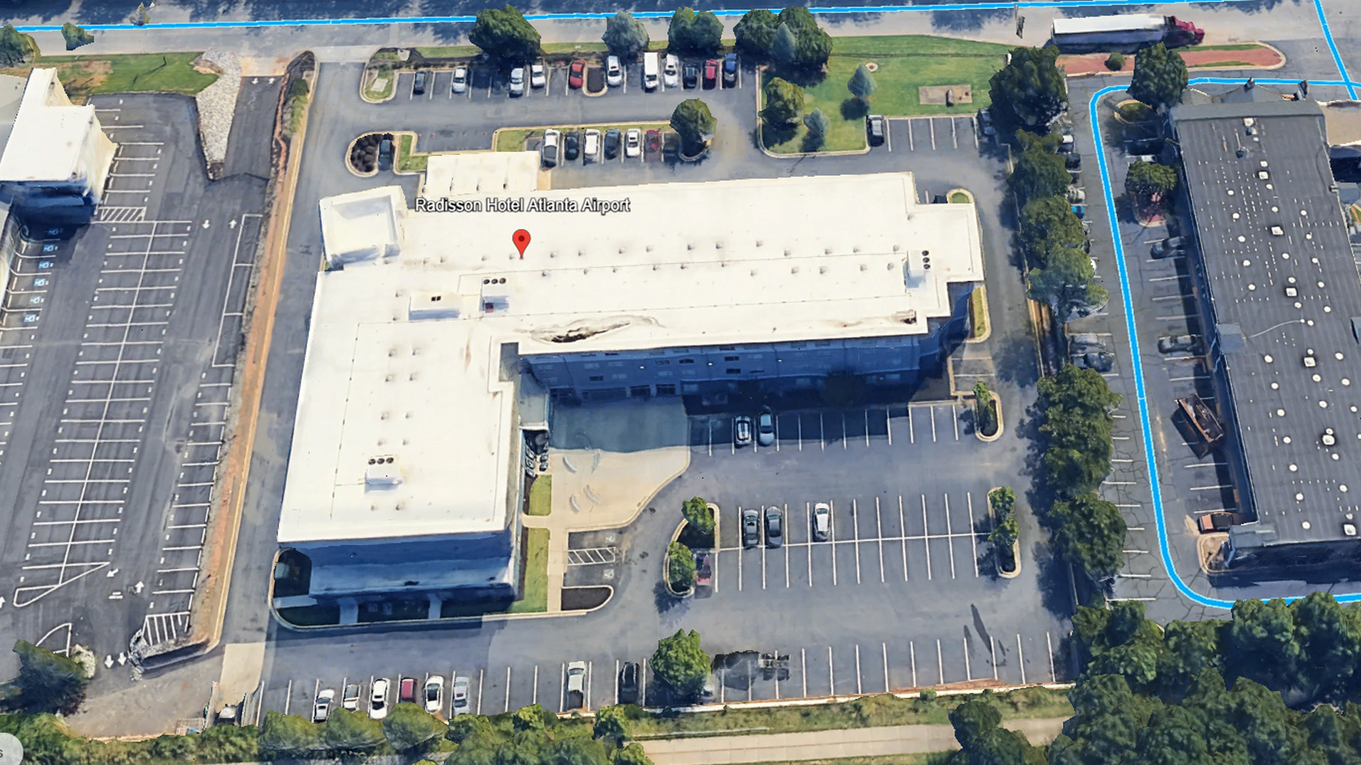 Radisson Hotel parking